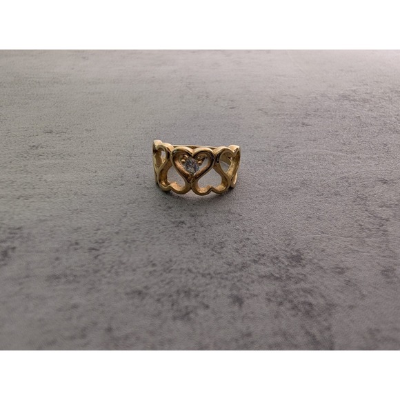 The Unbranded Brand Jewelry - Vintage Signed Korea Size 8 Gold tone Crystal Linked Hearts Ring